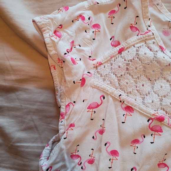 Flamingo print blouse - size small - Picture 3 of 7
